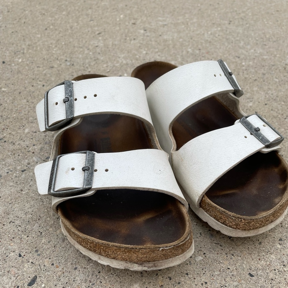 BIRKENSTOCKS